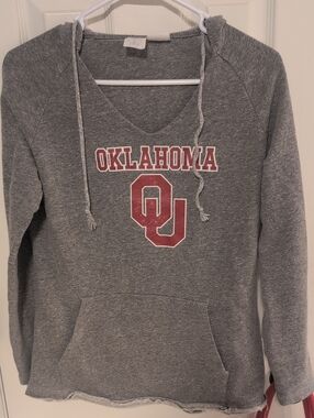 Oklahoma Gray V-Neck Hoodie Sweatshirt